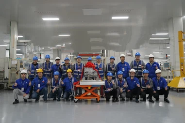 The NT engineer team is on site for service The NT engineer team is on site for service